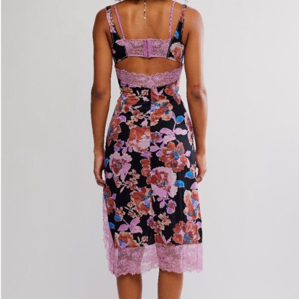FREE PEOPLE Midi Slip• Lace Paneling Open-Back with Faux Double Bust Design NWT - Picture 3 of 6
